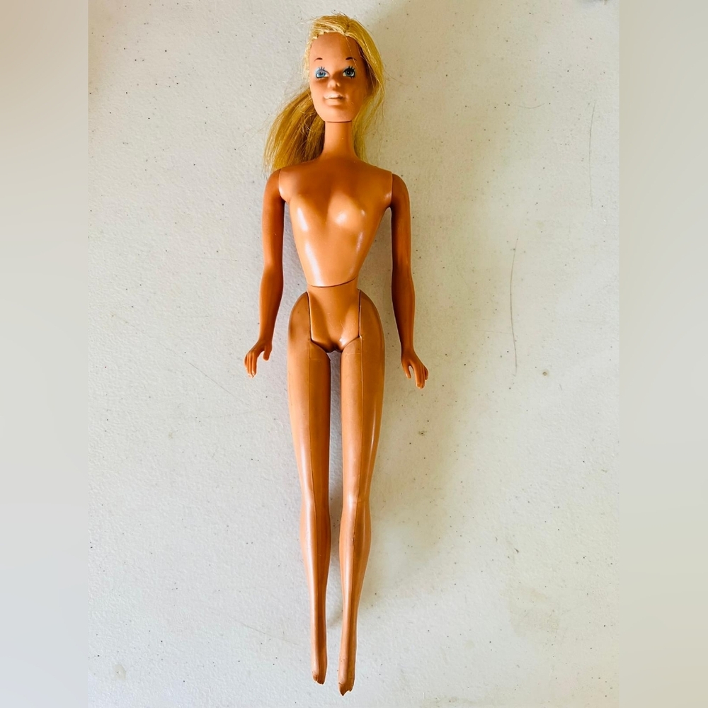 1975 vintage Malibu Barbie doll vintage barbie doll - Picture 8 of 10